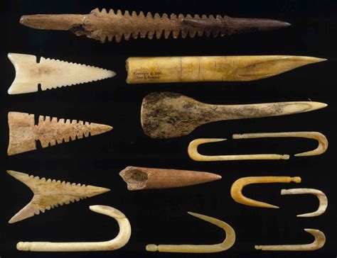 ANTLER AND BONE ARTIFACTS CAHOKIA MOUNDS | history | Pinterest | 무기