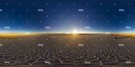 360° view of Salar de Uyuni at sunrise - Alamy