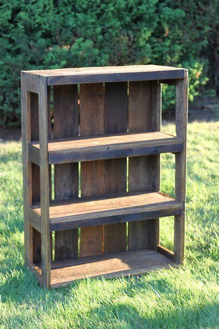 10 Pallet Projects that Sell | Diy pallet furniture, Diy wood pallet projects, Pallet projects ...