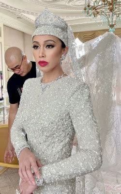 TIARA ALERT: Princess Azemah Ni'matul of Brunei... - Tiara Mania