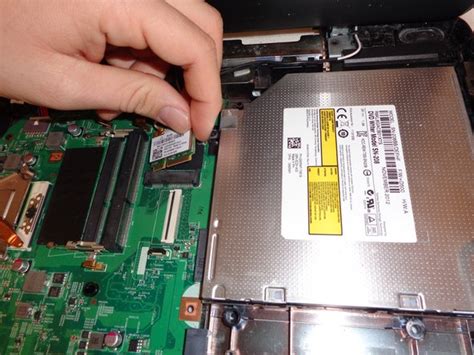 Dell Inspiron 3520 Screen Replacement - iFixit