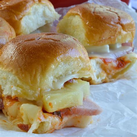 Oven Baked Hawaiian Pizza Sandwiches - WonkyWonderful