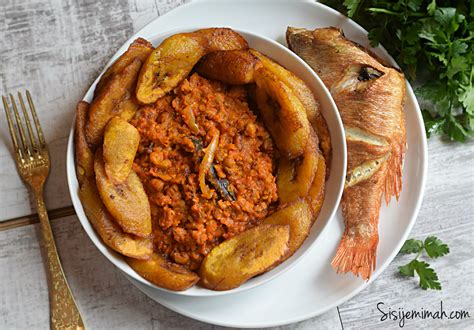 Nigerian Stewed Beans - Ewa Riro - Sisi Jemimah