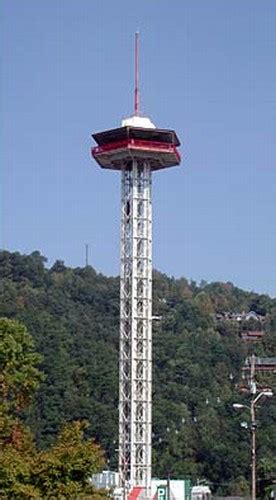 Durango Roadtripping: Tennessee's Gatlinburg Space Needle