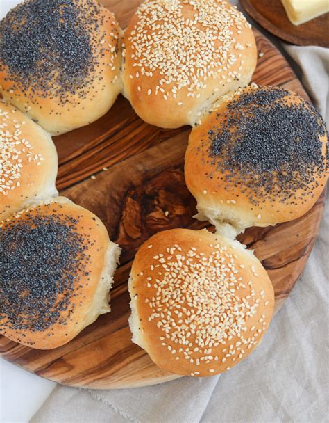 Poppy & Sesame Seed Bread Rolls – Curly's Cooking