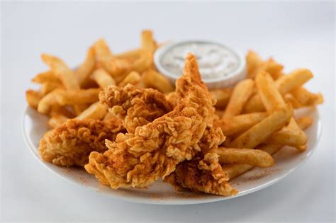 Golden Chick - 16 Photos & 18 Reviews - Fast Food - 10443 N Central Expy, North Dallas, Dallas ...