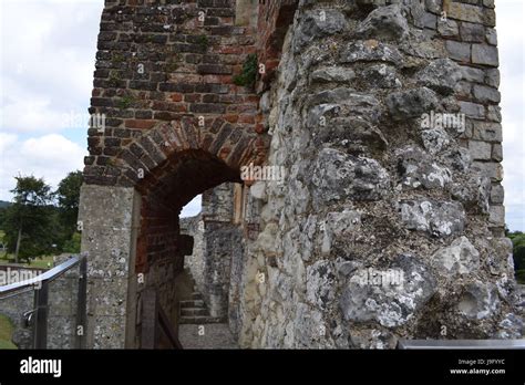 Farnham Castle Keep 0003 Stock Photo - Alamy