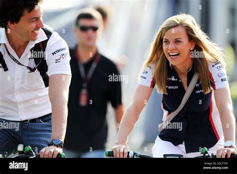 Toto Wolff And His Wife Video – Telegraph