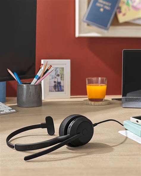 Professional wired headset for hybrid working | Jabra Evolve2 50