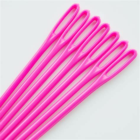 Bulk Loose Needles : Plastic Needles - Bright Pink