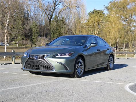 2020 Lexus ES Hybrid: 77 Exterior Photos | U.S. News