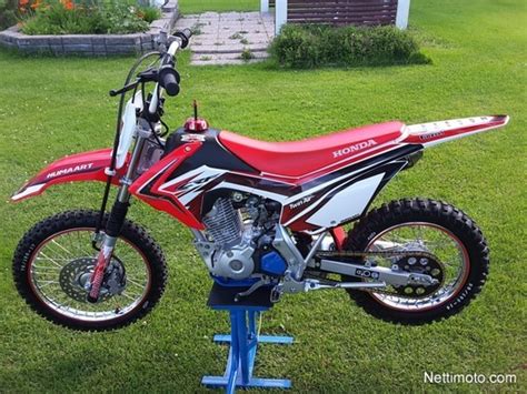 Honda CRF 125F Yoshimura RS-2 125 cm³ 2016 - Kempele - Moottoripyörä - Nettimoto