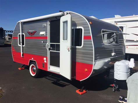 2017 Used Riverside Rv RETRO 177SE Travel Trailer in Washington, WA | recreationalvehiclemarket.com