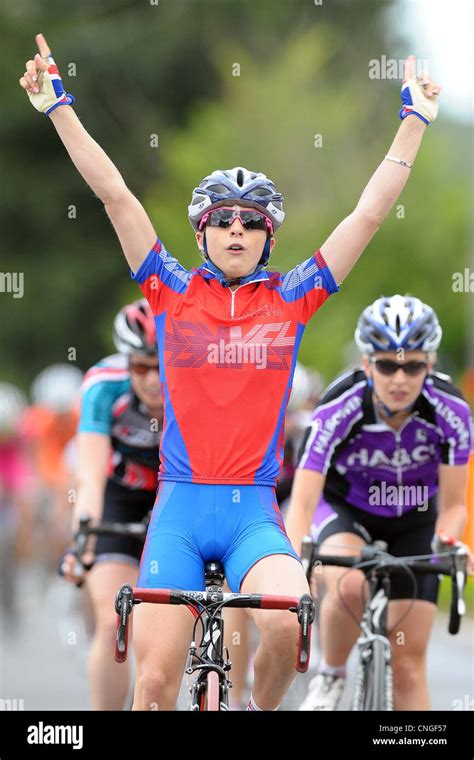 Laura Trott celebrates winning the British Cycling National Junior ...