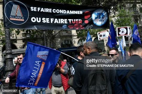 489 Unsa Police Photos & High Res Pictures - Getty Images