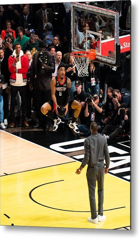 2023 NBA All Star - AT&T Slam Dunk Contest Metal Print by Evan Yu - Photos.com