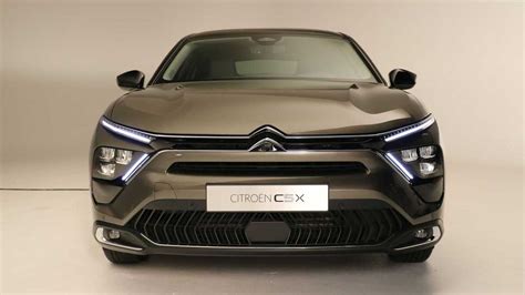 Citroën C5 X (2021) - Découvrez nos premières impressions à bord