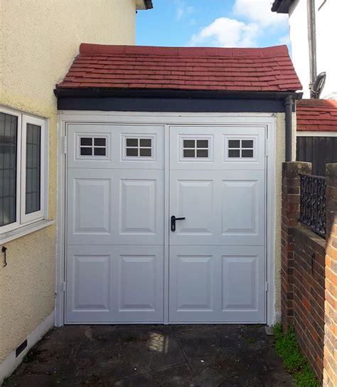 Garador Beaumont Side Hinged Garage Door Finished in White | Garage ...