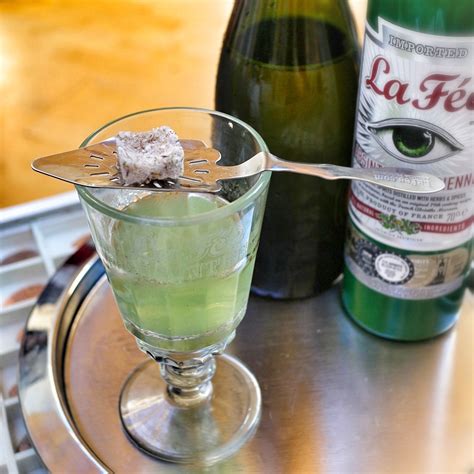 Death In The Afternoon · How To Mix An Absinthe Cocktail · Recipes on Cut Out + Keep