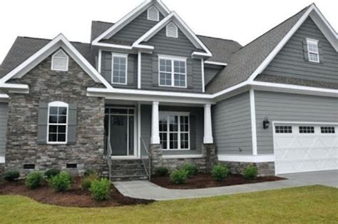 17 Modern Grey House Exterior Color Schemes | Allura USA