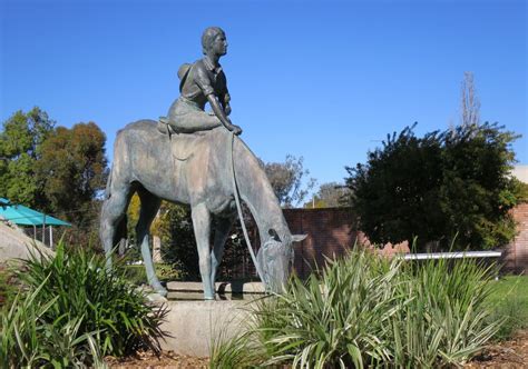 Gunnedah NSW - Plan a Holiday - Hotels, Maps & Attractions