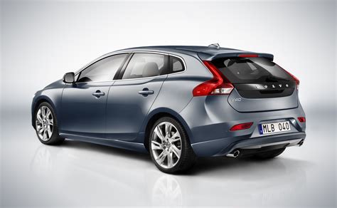 Volvo V40: new hatch will be oldest model by 2015 - Photos (1 of 5)