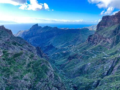 Explore the 3 Best Hiking Trails in Tenerife if you Love Nature