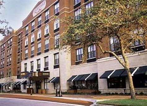 Savannah Hotel | Courtyard By Marriott Savannah Downtown