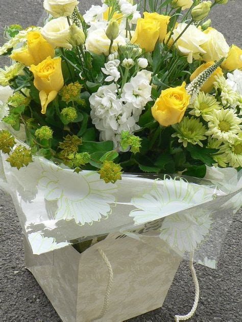 10 Best Thank You Bouquet images | Bouquet, Flowers, Small flower ...