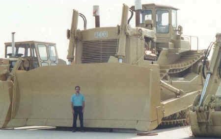 Acco Super Dozer on the move