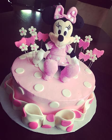 Minnie mouse cake | Bolos de aniversário, Aniversario, Feliz aniversário