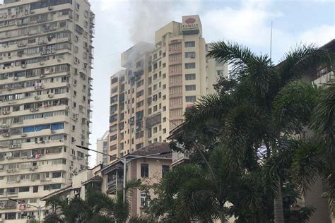 Fire kills at least 7 in high-rise building in Mumbai | The Straits Times