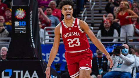 Indiana star Trayce Jackson-Davis withdraws from 2022 NBA Draft, returns to Hoosiers for senior ...