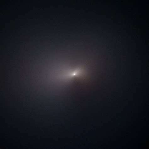 Hubble telescope catches stunning view of Comet NEOWISE after its ...