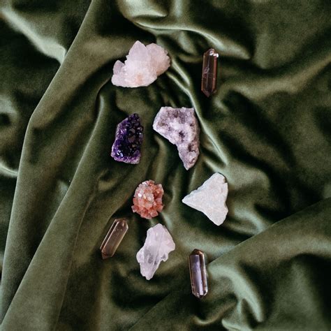 Embrace the Magic of Summer Solstice with These Crystals – Dani Barbe