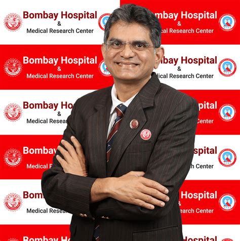 Dr. Shrirang Bichu | Best Nephrologist | Bombay Hospital