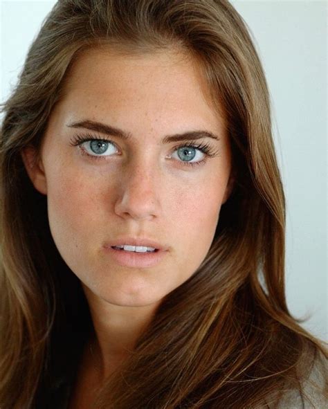 Allison Williams Daily on Instagram: “In honor of #oldheadshotday here’s one of #AllisonWilliams ...