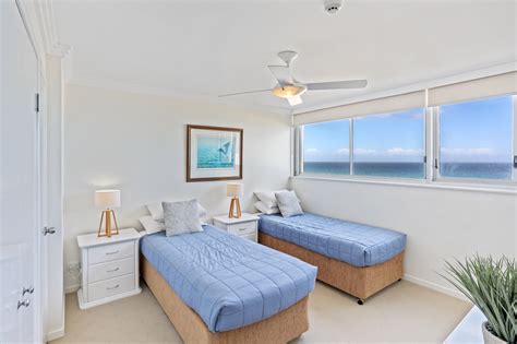 Surfers Paradise Beachfront Accommodation - One The Esplanade