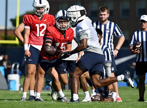 Diversity, health in UConn running back group to make for more effective offense in 2023