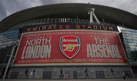 How we persuaded Arsenal that the stadium needed statues – and the ...