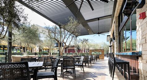 How Restaurants Can Use Technology to Expand Outdoor Space | Modern ...