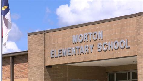 Concerns over drop-off changes at school | WCTI