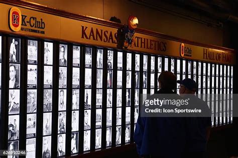 Sports Hall Of Fame Member Photos and Premium High Res Pictures - Getty ...