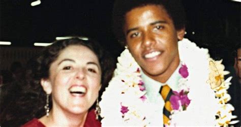 Stanley Ann Dunham: The Story Of Barack Obama's Mother