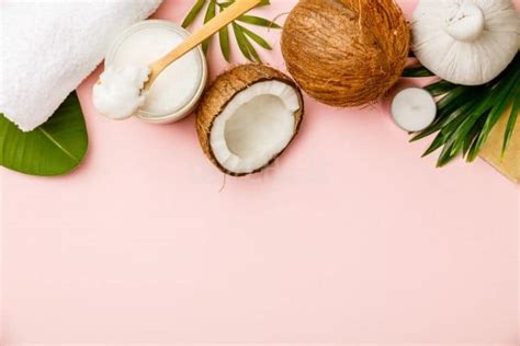 Coconut body scrub - benefits, recipes and application - GimzHacks