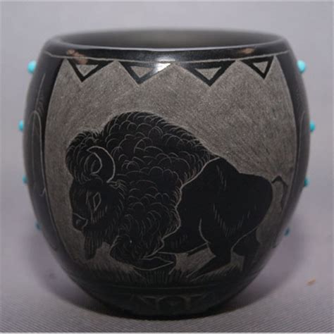 SIOUX POTTERY JAR