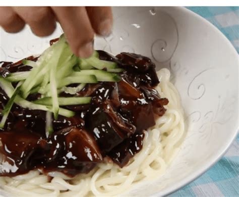 Vegan Jjajangmyeon - vegan Dinner - Cooking Ideas | feedod.net