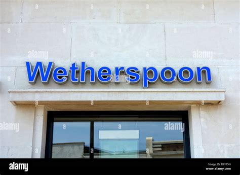 Wetherspoons logo wetherspoon logo hi-res stock photography and images ...