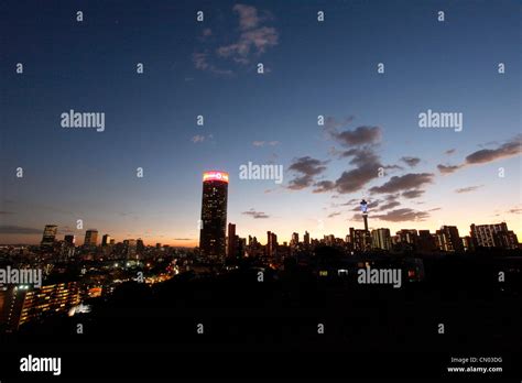 Johannesburg skyline at night hi-res stock photography and images - Alamy