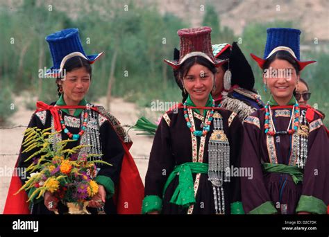 India, Jammu & Kashmir, Ladakh, Leh. Young Women In Traditional Dress ...